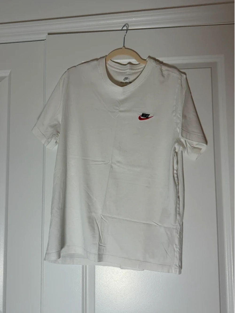 Nike plain tshirt